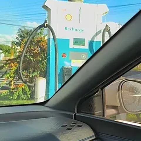 Foto 3 da estação Shell Recharge | Posto Aeroporto Bauru