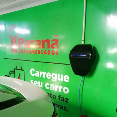 Foto 2 da estação Paraná Supermercados