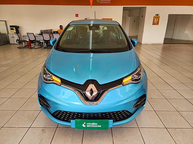 Foto de um renault zoe 2022 z.e. 50 intense elétrico.