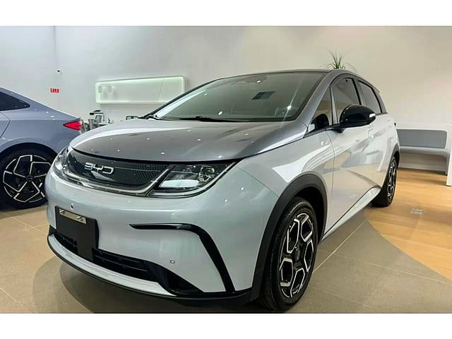 Foto de um byd dolphin 2025 60,5 kw elétrico plus.