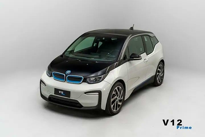 Foto de um bmw i3 eletrico edrive bev full automatico 2022 (entrada + parcelas de r$ 1.577,73).