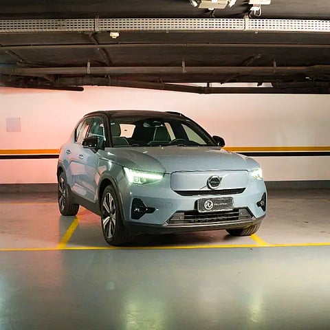 Foto de um volvo xc40 6 plus.