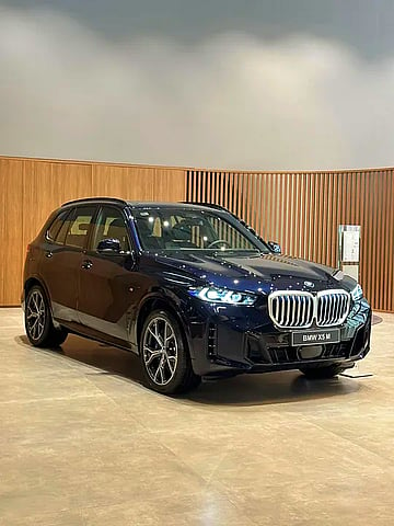 Foto de um bmw x5 xdrive50e m sport 3.0 turbo (aut.) (híb.).