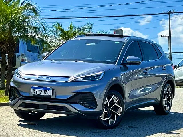 Foto de um byd yuan plus (elétrico) 2024.