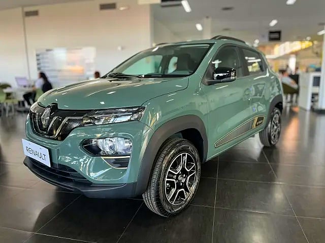 Foto de um renault kwid e-tech zero.