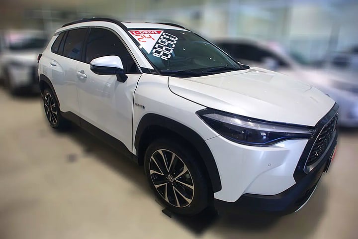 Foto de um toyota corolla cross xrx hybrid 1.8.