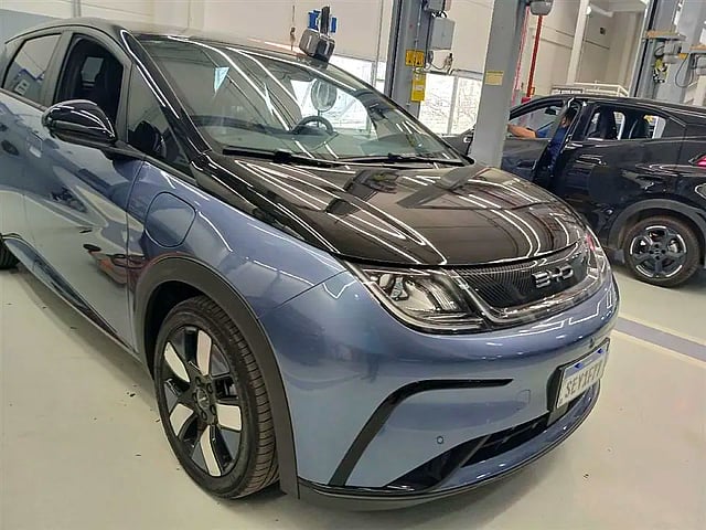 Foto de um byd dolphin plus 2024.