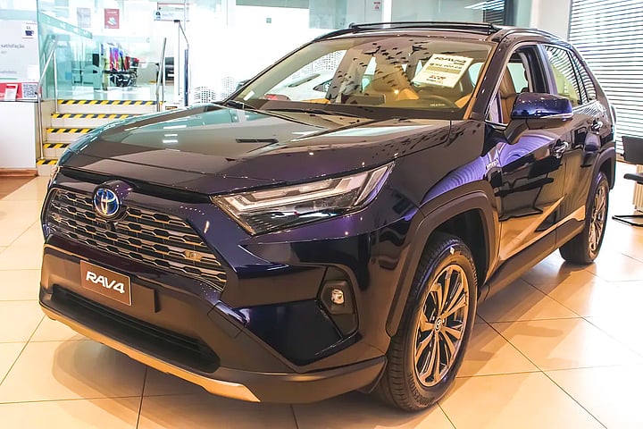 Foto de um toyota rav4 sx connect 2.5 (híbrido).