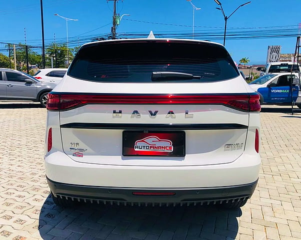 Foto de um gwm haval h6/ phev awd e traction 25 /5 mill km.