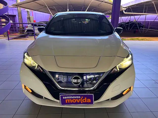 Foto de um nissan leaf 05  100% eletrico  automatico 2022/2022.