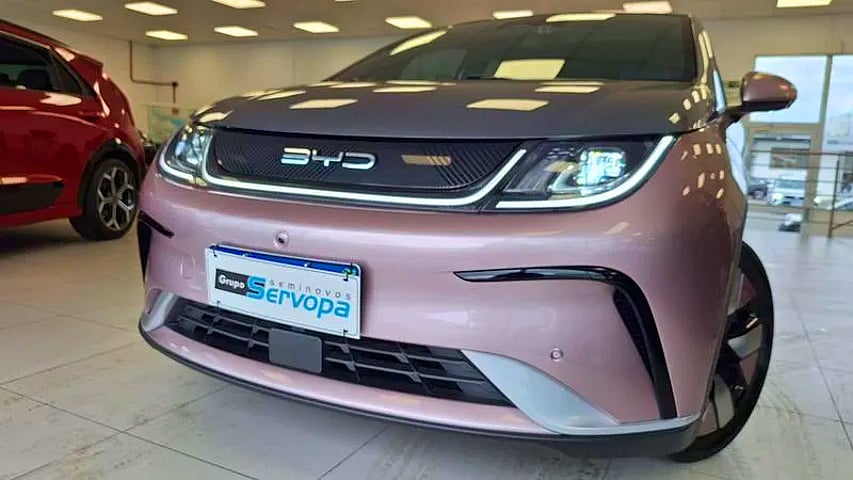 Foto de um byd dolphin plus (elétrico) 2025.