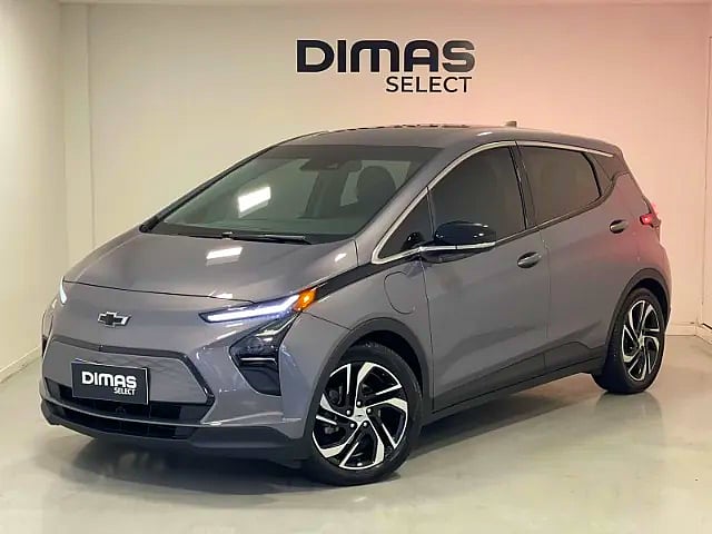 Foto de um chevrolet bolt ev 60 eletrico.