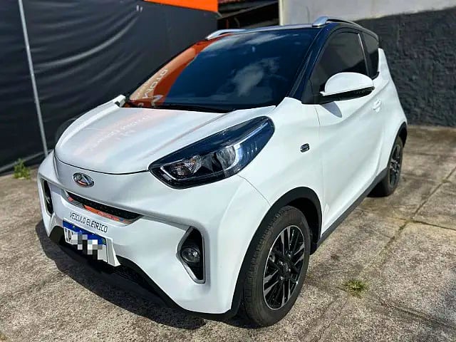 Foto de um chery icar 100% elétrico - zerado c/ 1200km - na garantia! parcela no cartão e financia!.