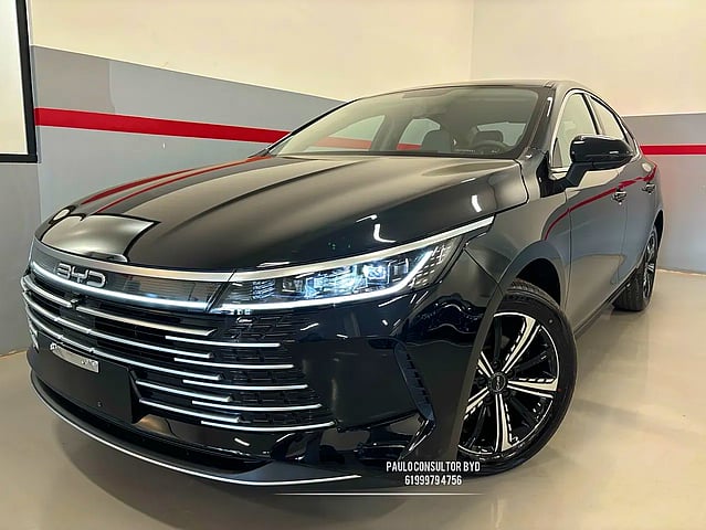 Foto de um byd d1 king sedan híbrido 2025 0km.