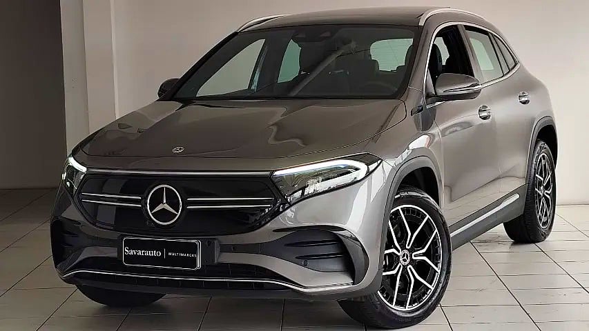 Foto de um mercedes eqa 250 2021 null.