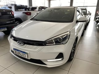 Foto de um chery arrizo 5e 1.5 turbo 100% eletrico.