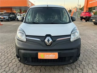 Foto de um renault kangoo 2022 44 kw z.e. maxi elétrico.