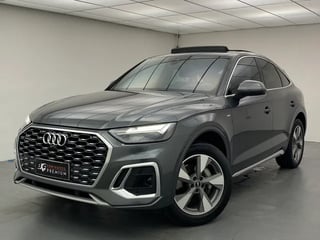 Foto de um audi q5 sb perf. 2.0 tfsie s.tr. qt (hib.).