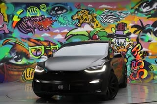 Foto de um tesla model x - 2022/2022.