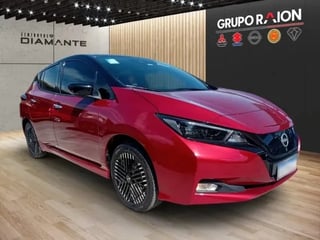 Foto de um nissan leaf 150cv 2023 10.000 km ligterciokeiko.