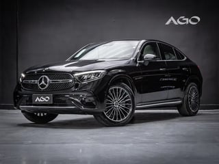 Foto de um mercedes-benz glc-300 glc 300  amg line coupe 4m 2.0 tb aut..