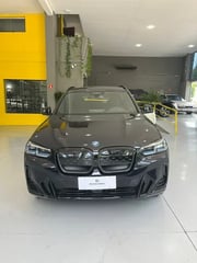 Foto de um bmw ix 3 2023 3 m sport. aut.(elétrico).