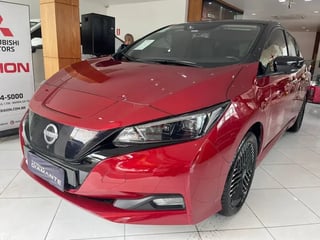 Foto de um nissan leaf **  tekna 2023 (100% elétrico) (10mil kms rodados somente).