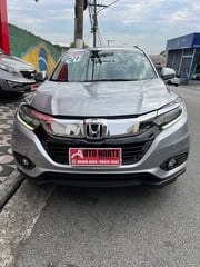 Foto de um honda hr-v 1.5 tb 2020 com teto solar panorâmico.