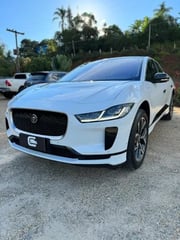 Foto de um jaguar i-pace black ev 400 awd aut.(elétrico).