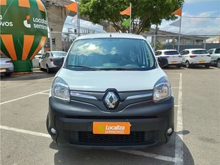 Foto de um renault kangoo 2020 44 kw z.e. maxi elétrico.