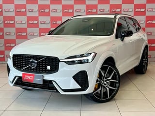 Foto de um volvo xc 60 t-8 polestar 2.0 (híbrido) 2022 elétrico.