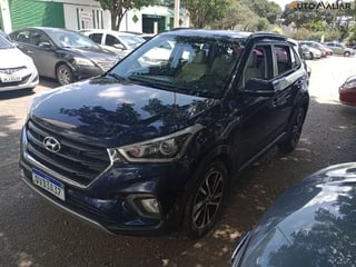 Foto de um hyundai creta prestige automático.