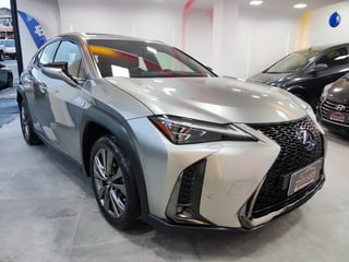 Foto de um lexus ux-250h f-sport 2.0 16v aut. (híbrido) 2019 elétrico.