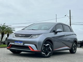 Foto de um byd dolphin ev (elétrico) 2024.