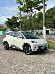 Foto de um byd dolphin mini ev automático elétrico 24/25 - jpcar.