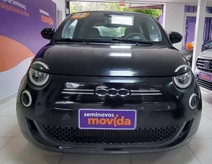 Foto de um fiat 500e icon elétrico (aut).