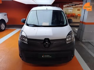 Foto de um renault kangoo 44 kw z.e. maxi elétrico automático.