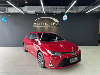 Foto de um toyota corolla altis hybrid premium 1.8 flex.