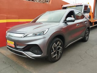 Foto de um byd yuan plus ev 2024.