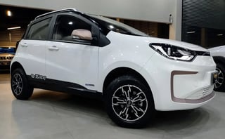 Foto de um jac e-js1 elétrico ext automático.