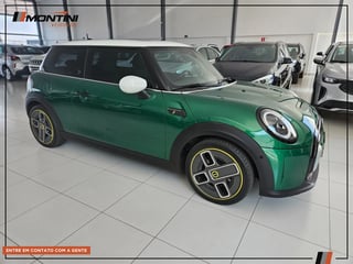 Foto de um mini cooper se top 2p elétrico 2021/22 baixo km novíssimo.