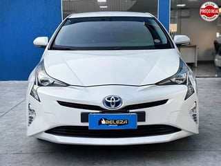 Foto de um toyota prius 2017 1.8 16v híbrido 4p automático.