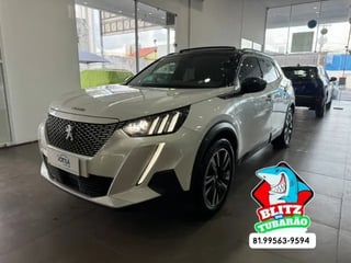 Foto de um peugeot e-2008 -  g.t 100% elétrico 2023 - ctt: tubarão - 81- *.