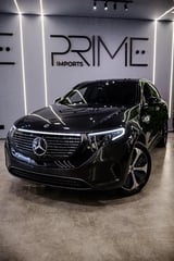 Foto de um mercedes-benz eqc mercedes benz  400 matic.