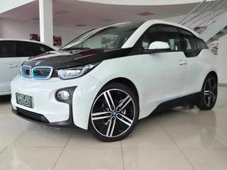 Foto de um bmw i3 bev full 170cv aut 2015.