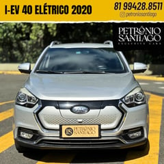 Foto de um jac iev i-ev 40 elétrico 2020.