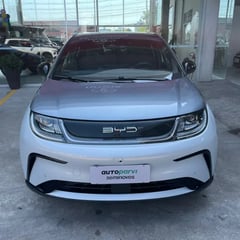 Foto de um byd dolphin plus 2023/2024 ( oportunidade única ).