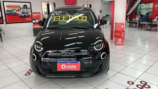 Foto de um fiat 500e icon 2p - 2022.