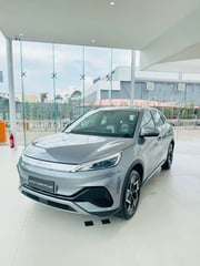 Foto de um byd yuan plus 0 km 2025 ( leia a descrição)*.