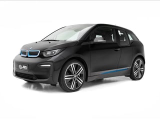 Foto de um bmw i3 elétrico edrive bev full automático.